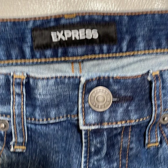 NEW MENS EXPRESS BLUE JEANS WITH STRETCH SLIM SIZE 31”X34” DISTRESSED PATCHES - Picture 5 of 9